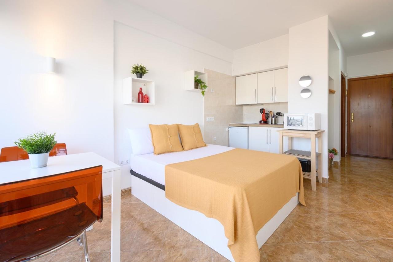 Sea & Mountain, Front Line, 1 Min To Beach By 10Tosea Fuengirola Exterior foto
